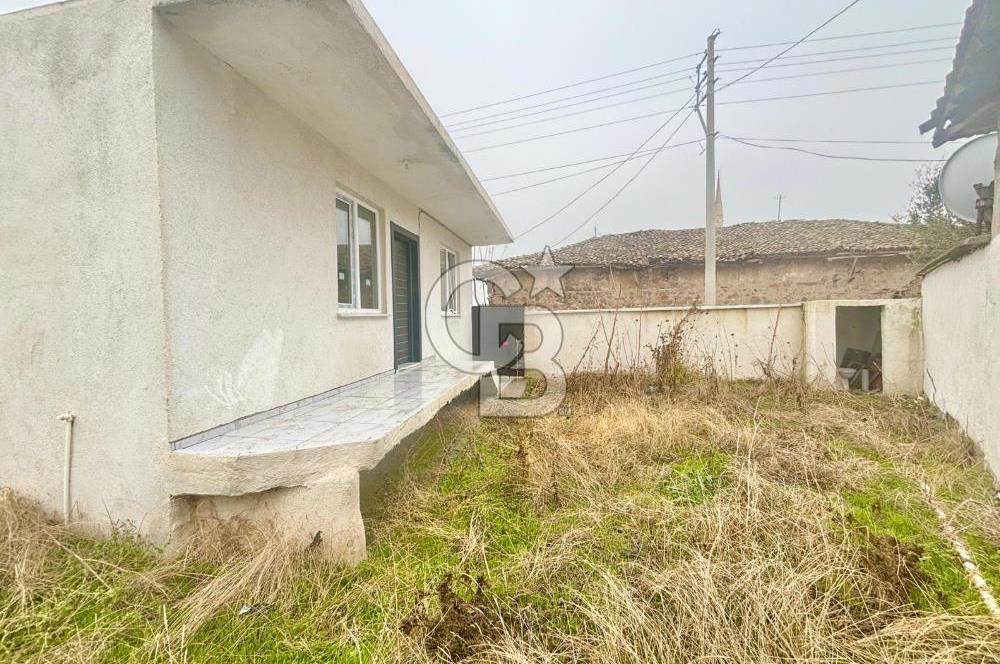 CB KİNG'DEN NERGİZ MAHALLESİ SATILIK 240m² ARSA VE ARSA İÇERİSİNDE 100m² EV 