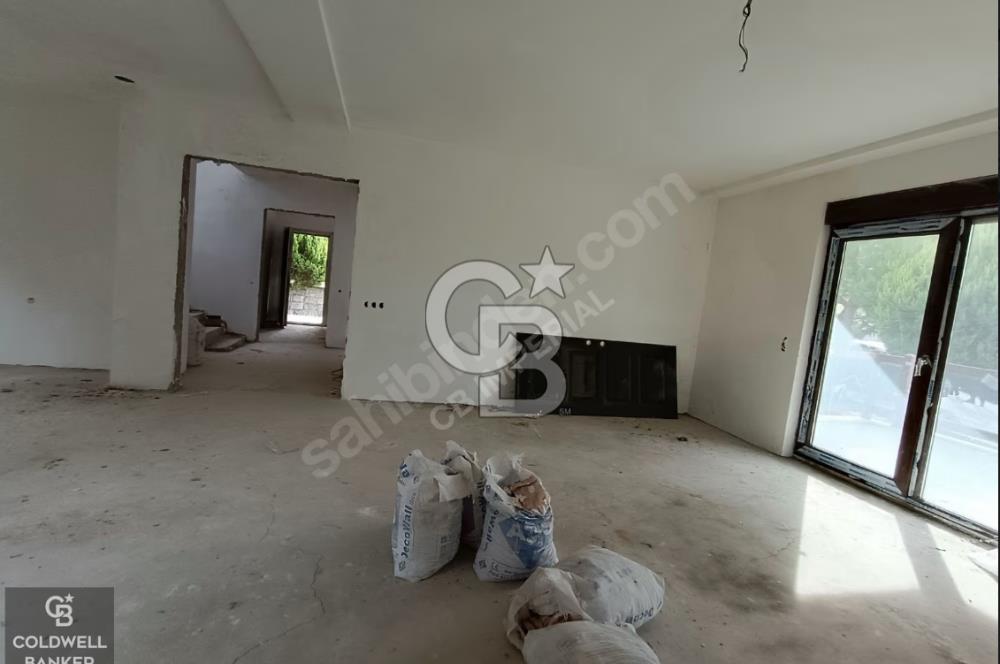 HONAZ OVACIKTA YÜKSEK PRİMLİ 800 m² ARSA İÇİNDE NATAMAM VİLLA