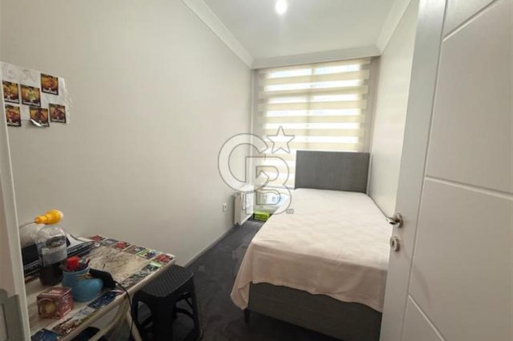 HAYAT PARK 4 YENİ BİNA ARA KAT TEMİZ FERAH SATILIK 2+1 DAİRE