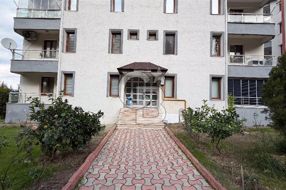 KOCAELİ GÖLCÜK ULAŞLI'DA DENİZ MANZARALI 3+1 SATILIK DAİRE