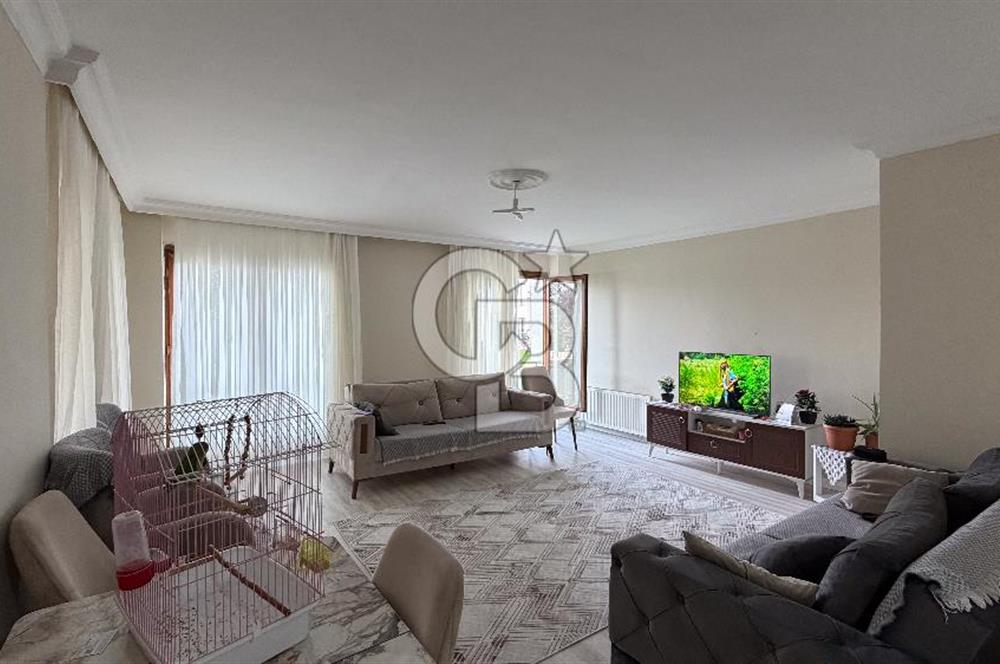 KOCAELİ GÖLCÜK ULAŞLI'DA DENİZ MANZARALI 3+1 SATILIK DAİRE