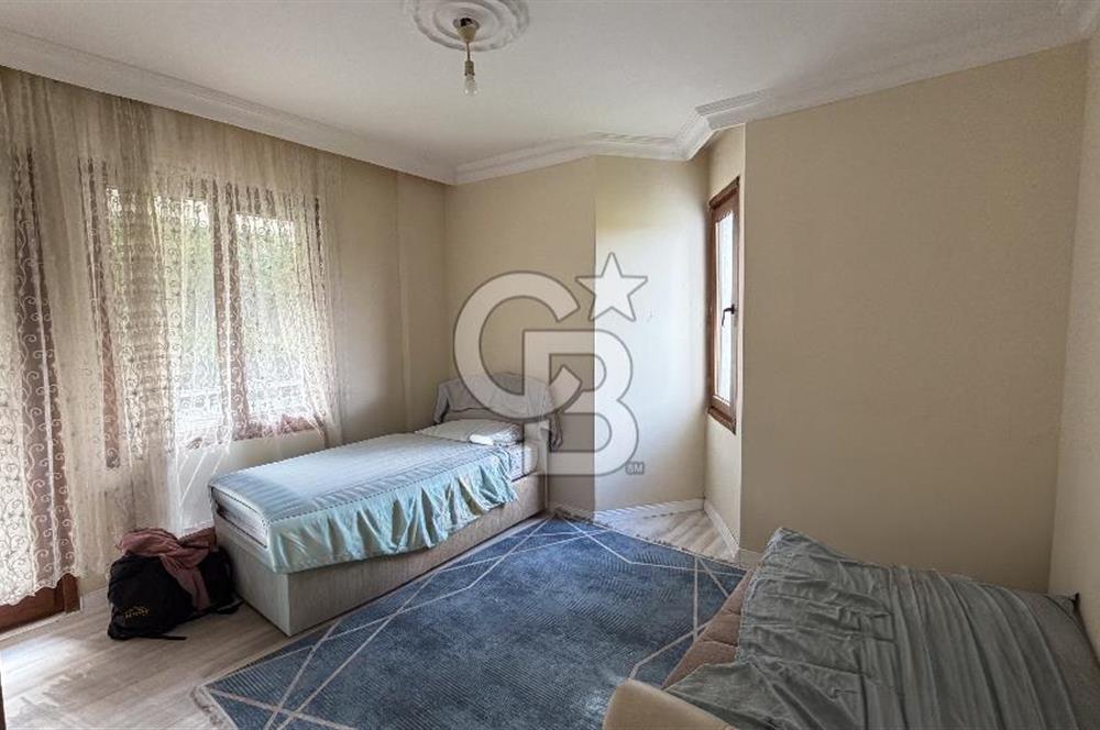 KOCAELİ GÖLCÜK ULAŞLI'DA DENİZ MANZARALI 3+1 SATILIK DAİRE