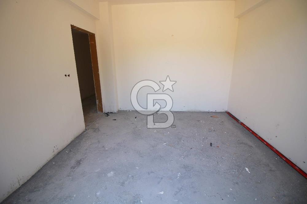 YATIRIM VE OTURUM İÇİM İDEAL ! '' SİTE İÇERSİNDE 3+1 DAİRE ''