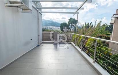 Sahile 200 Metre Müstakil 5+1 Lüks Villa