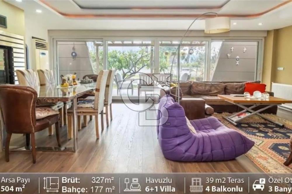 Sahile 200 Metre Müstakil 5+1 Lüks Villa