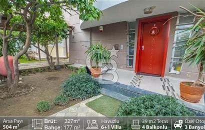 Sahile 200 Metre Müstakil 5+1 Lüks Villa