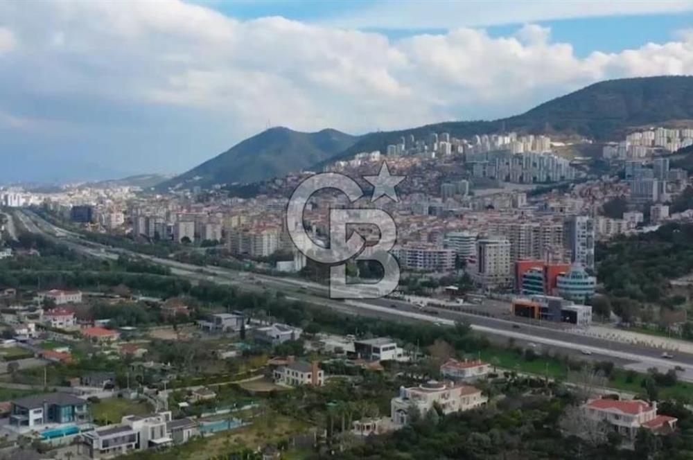 Sahile 200 Metre Müstakil 5+1 Lüks Villa