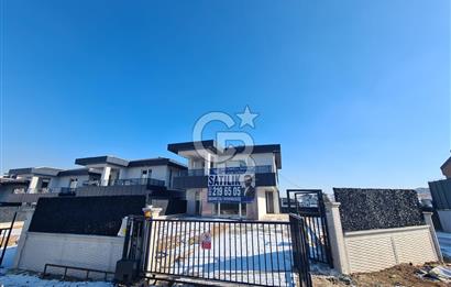 YENİ BAĞLICA DA İSKANLI 6+1 SATILIK KÖŞE VİLLA