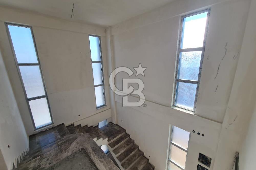 YENİ BAĞLICA DA İSKANLI 6+1 SATILIK KÖŞE VİLLA