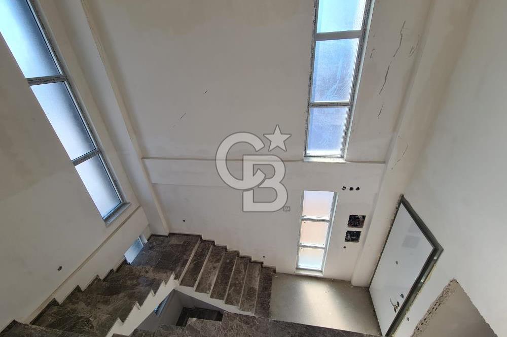 YENİ BAĞLICA DA İSKANLI 6+1 SATILIK KÖŞE VİLLA