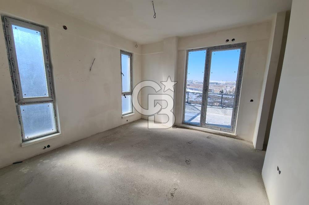 YENİ BAĞLICA DA İSKANLI 6+1 SATILIK KÖŞE VİLLA