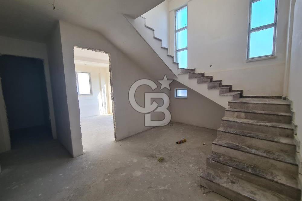 YENİ BAĞLICA DA İSKANLI 6+1 SATILIK KÖŞE VİLLA