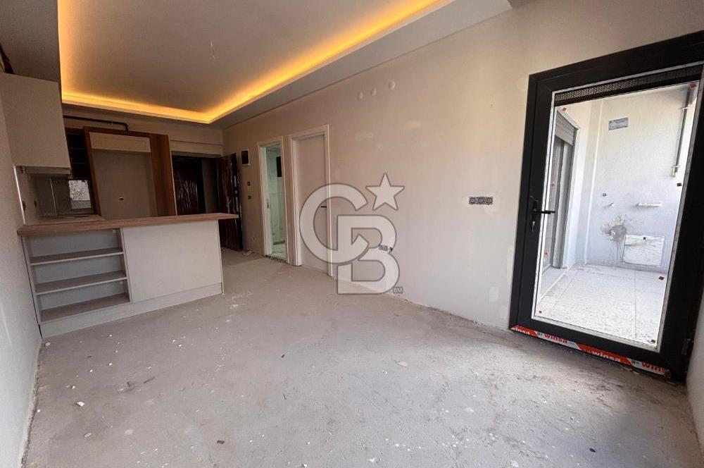 İzmir Menemen Seyrek Mah. Havuzlu Güvenlikli 1+1 Satılık Daire