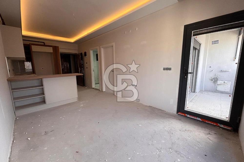 İzmir Menemen Seyrek Mah. Havuzlu Güvenlikli 1+1 Satılık Daire