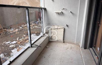 İzmir Menemen Seyrek Mah. Havuzlu Güvenlikli 1+1 Satılık Daire