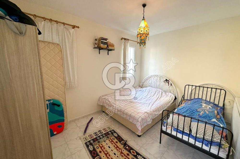 Kuşadası Karaovada ÖnüAçık Ferah ve Bahçeli Satılık 4+1 Tripleks