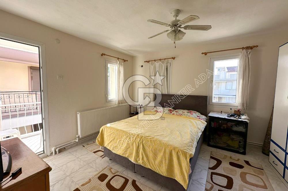 Kuşadası Karaovada ÖnüAçık Ferah ve Bahçeli Satılık 4+1 Tripleks