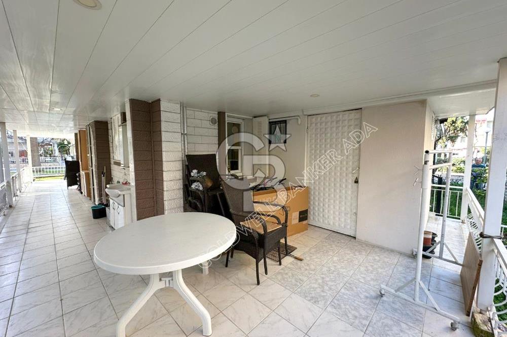 Kuşadası Karaovada ÖnüAçık Ferah ve Bahçeli Satılık 4+1 Tripleks