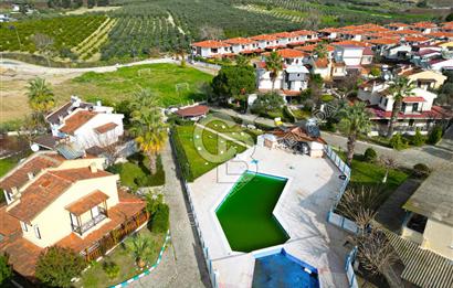 Kuşadası Soğucak ta satılık 4+1 triplex villa