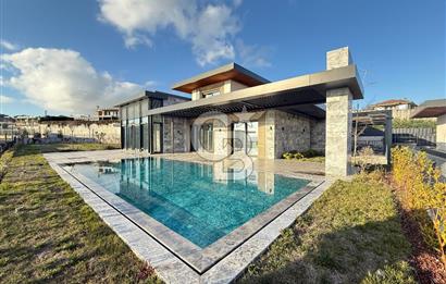 FOLKART NEFES İSTANBUL'DA SATILIK 6+1 VİLLA