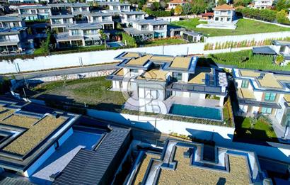 FOLKART NEFES İSTANBUL'DA SATILIK 6+1 VİLLA