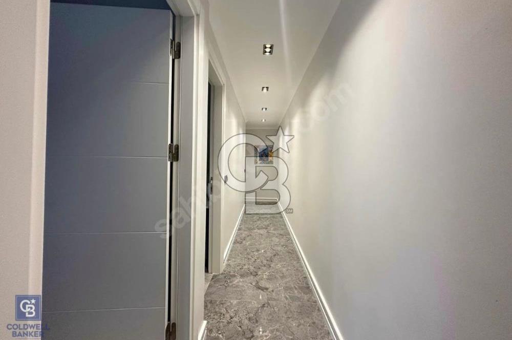 CADDEBOSTAN SAHİL'DE YENİ BİNADA ÖZEL MİMARİ DEKORLU SATILIK 3+1