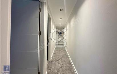 CADDEBOSTAN SAHİL'DE YENİ BİNADA ÖZEL MİMARİ DEKORLU SATILIK 3+1