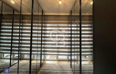 CADDEBOSTAN SAHİL'DE YENİ BİNADA ÖZEL MİMARİ DEKORLU SATILIK 3+1