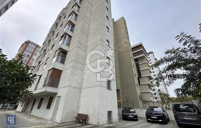 CADDEBOSTAN SAHİL'DE YENİ BİNADA ÖZEL MİMARİ DEKORLU SATILIK 3+1