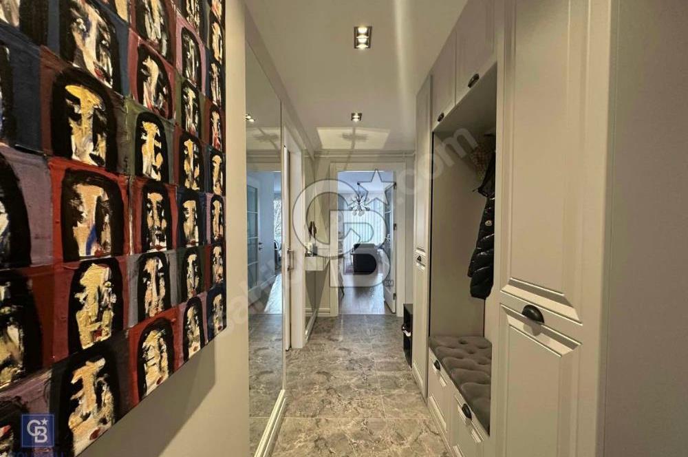 CADDEBOSTAN SAHİL'DE YENİ BİNADA ÖZEL MİMARİ DEKORLU SATILIK 3+1