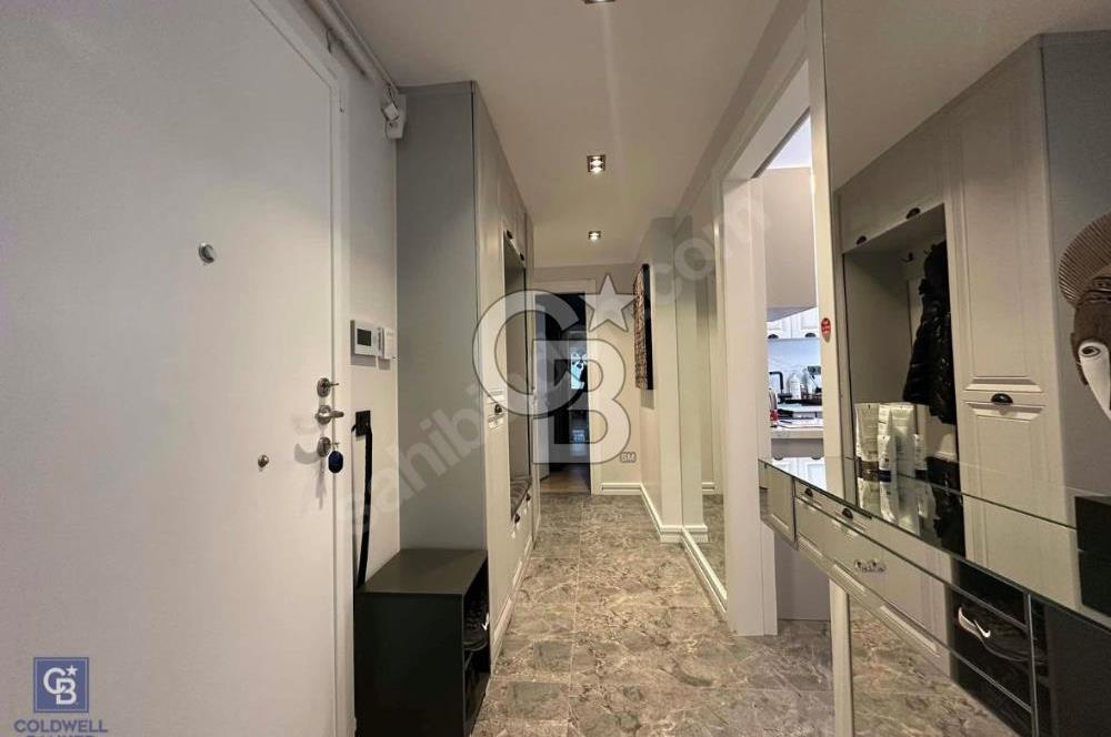 CADDEBOSTAN SAHİL'DE YENİ BİNADA ÖZEL MİMARİ DEKORLU SATILIK 3+1