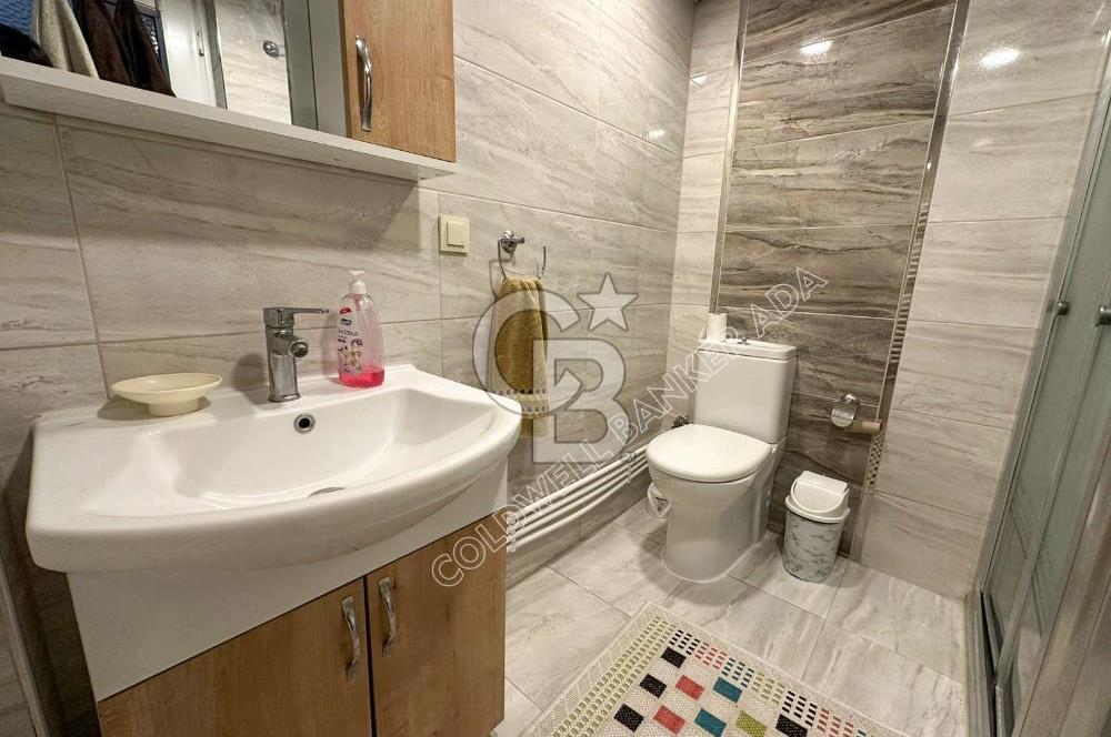 Kuşadası Karaovada ÖnüAçık Ferah ve Bahçeli Satılık 4+1 Tripleks