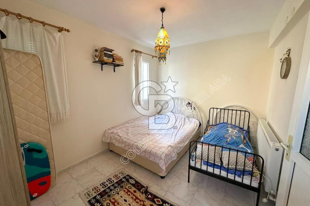 Kuşadası Karaovada ÖnüAçık Ferah ve Bahçeli Satılık 4+1 Tripleks