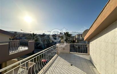 Kuşadası Karaovada ÖnüAçık Ferah ve Bahçeli Satılık 4+1 Tripleks