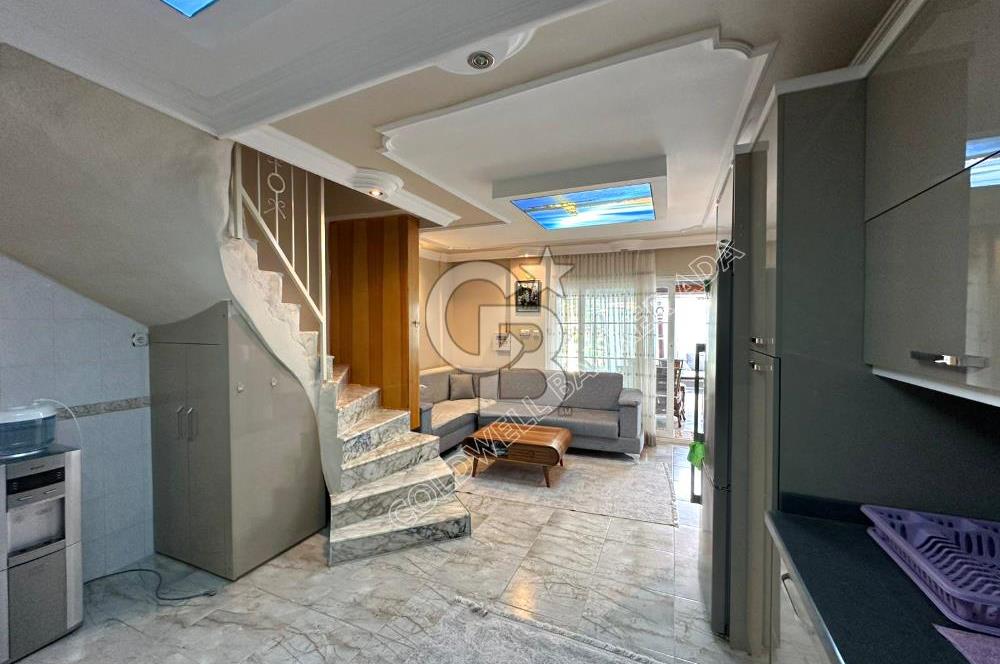 Kuşadası Soğucak ta satılık 4+1 triplex villa