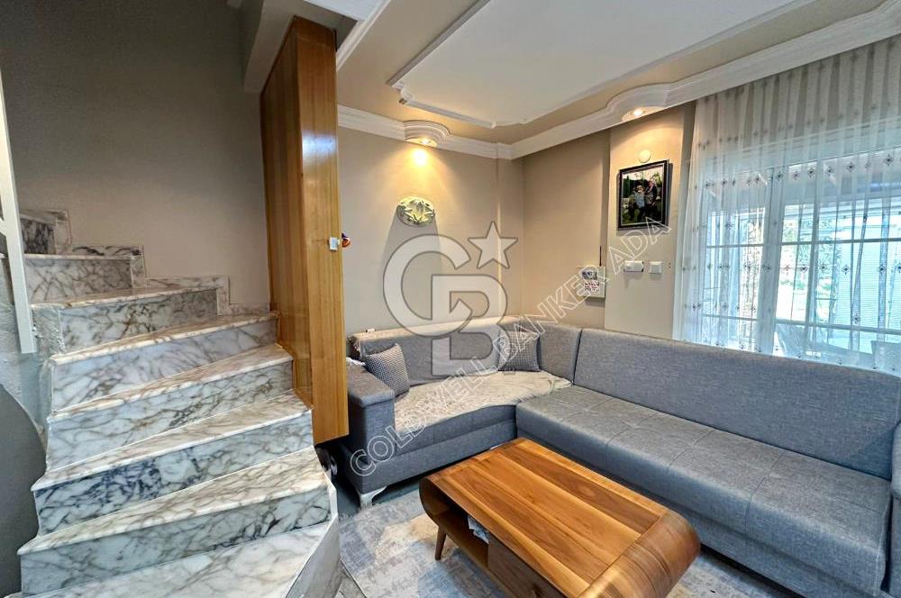Kuşadası Soğucak ta satılık 4+1 triplex villa