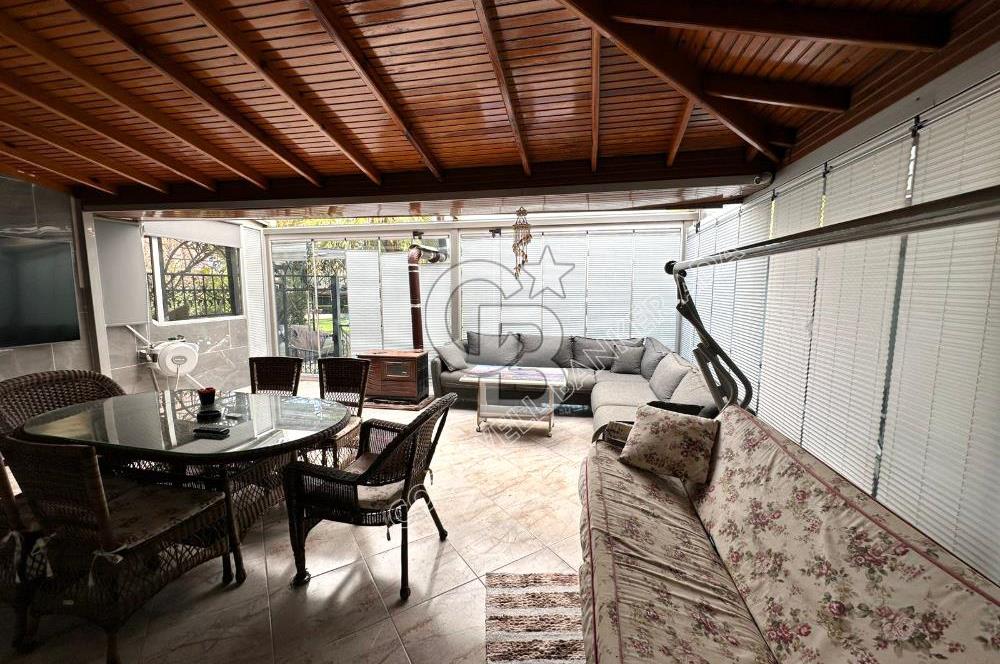 Kuşadası Soğucak ta satılık 4+1 triplex villa