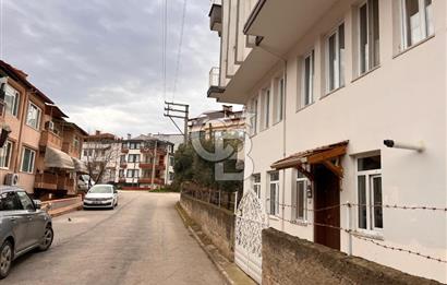 İZNİK SAHİLDE KİRALIK 2+1 BAHÇELİ DAİRE GÖLE 50 METRE 
