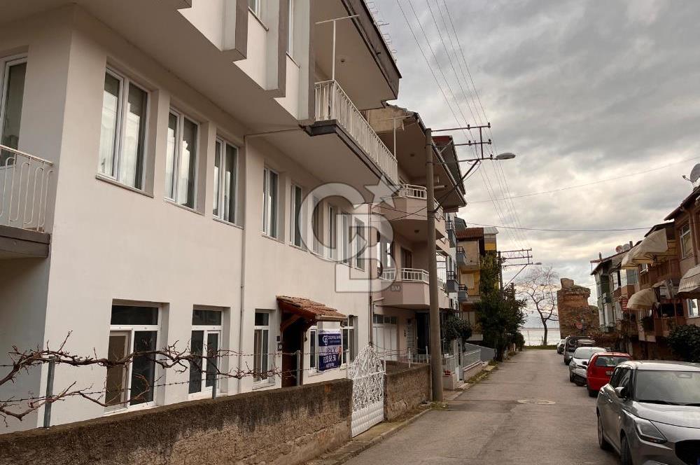 İZNİK SAHİLDE KİRALIK 2+1 BAHÇELİ DAİRE GÖLE 50 METRE 