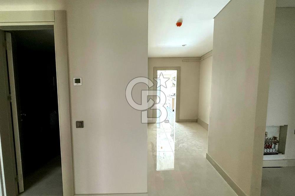 CB EAGLE'Dan Emlak Konut Sitesinde 3+1 BAHÇE KATI Satılık Daire