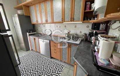 Emek Mahallesi Kırlangıç Evleri Sitesi'nde 4+1 Satılık Daire