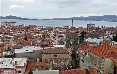 Ayvalık'ta Satılık Panoramik Deniz Manzaralı Sıfır Müstakil Ev