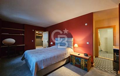 Ayvalık'ta Satılık Panoramik Deniz Manzaralı Sıfır Müstakil Ev