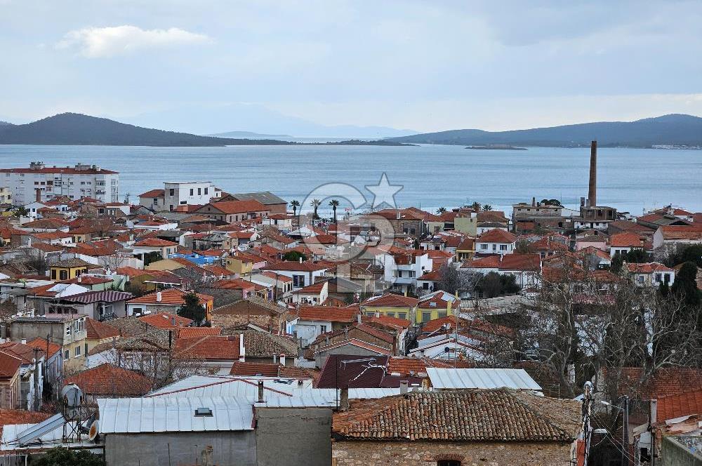 Ayvalık'ta Satılık Panoramik Deniz Manzaralı Sıfır Müstakil Ev