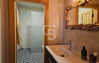 Ayvalık'ta Satılık Panoramik Deniz Manzaralı Sıfır Müstakil Ev