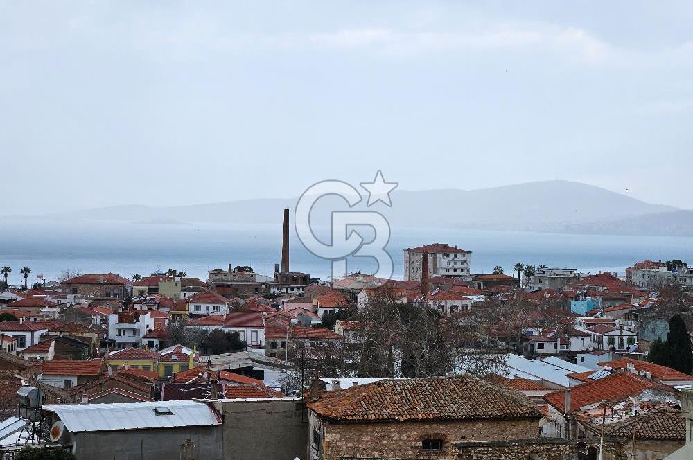 Ayvalık'ta Satılık Panoramik Deniz Manzaralı Sıfır Müstakil Ev