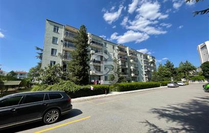 Emek Mahallesi Kırlangıç Evleri Sitesi'nde 4+1 Satılık Daire