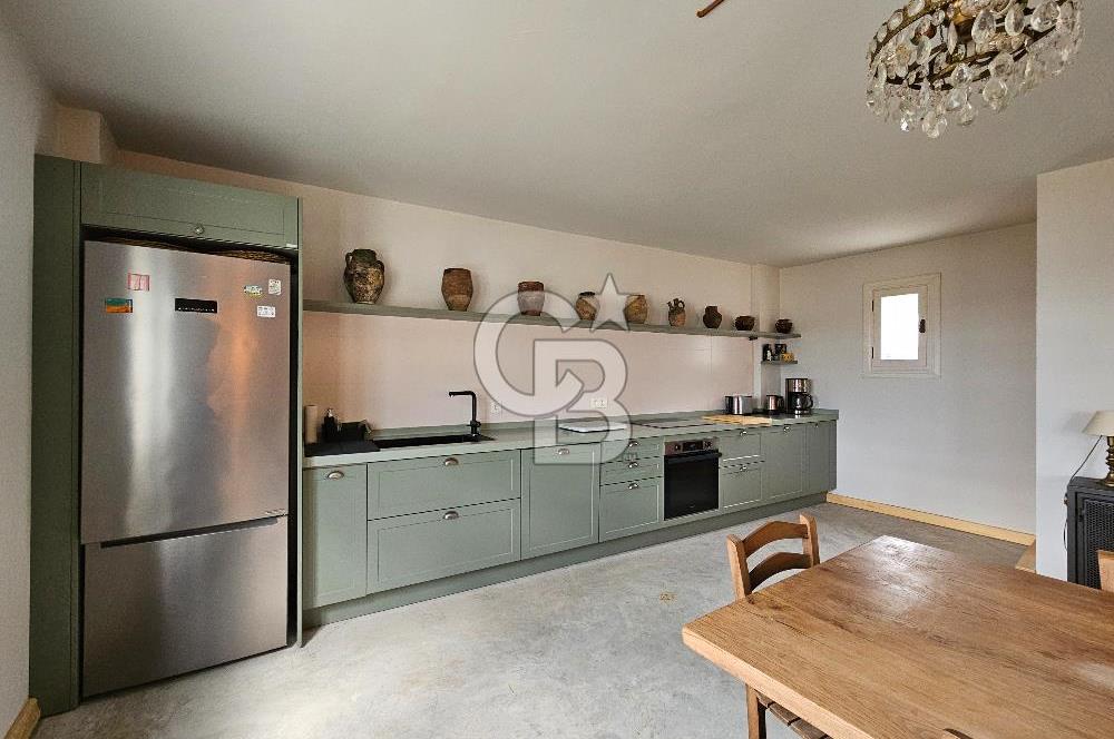 Ayvalık'ta Satılık Panoramik Deniz Manzaralı Sıfır Müstakil Ev