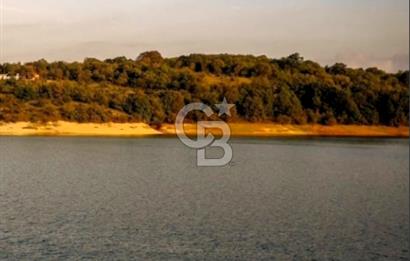 Yeşil Biga’da Resmi Yola Cepheli 3750 m² Gölet Yakınında Yatırımlık Tarla