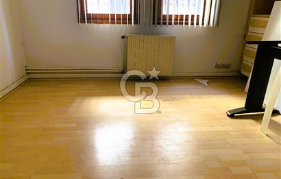 MEBUSEVLERİ ANITKABİR GİRİŞİNDE OTOPARKLI KOMBİLİ KİRALIK OFİS